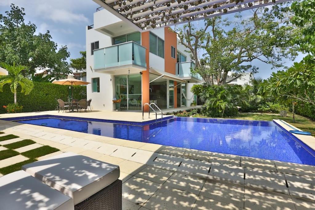 Casa De Playa Palma Real No. 3 * Cartagena