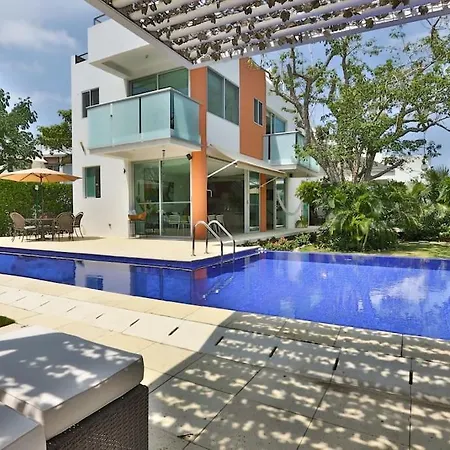 Casa De Playa Palma Real No. 3 * Cartagena